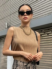DAZY 女式纯色立领纹理休闲时尚背心夏季 - 卡其色 - 查看 4