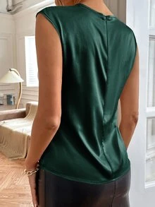 SHEIN Privé Blusa unicolor sin manga de satén - Verde Oscuro - Ver 2