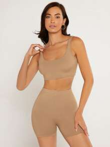 SHEIN BASICS 大圓領素色短款背心 - 卡其色 - 查看 3