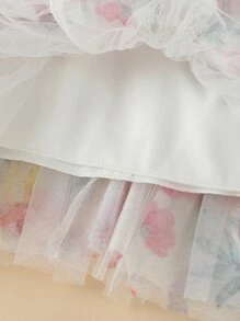 SHEIN 小女童印花木耳邊領荷葉邊連衣裙 - 白色 - 查看 4