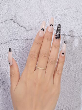 24 piezas con estampado de corazón Uña postiza & 1 pieza Lima de uña & 1 hoja cinta