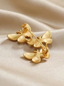 Butterfly Design Brooch - Multicolor - View 2