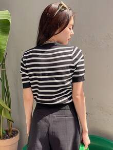 FRIFUL Mẫu sọc Nút phía trước Áo len Mở - Đen và trắng - Xem 2