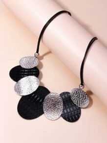 Bead Decor Oval Pendant Necklace