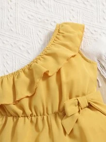 SHEIN Baby Ruffle Trim Bow Side One Shoulder Romper - Yellow - View 3