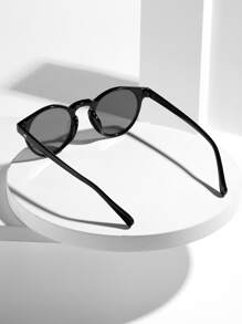 1pc Retro Rivet Small Frame Round Geek Eyeglasses For Men, Suitable For College Style, Vintage Neutral Fashion, Stylish Fashion Glasses For Daily Commute, Made Of Polycarbonate Anti-Stylish Lenses (With Glasses Case & Strap) For Summer Beach Vacation,Outdoor,Travel - 黑色 - 查看 5