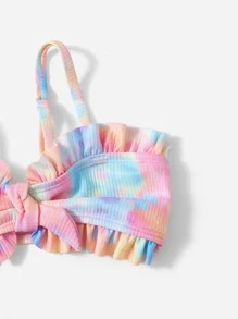 年轻女孩 3 件装扎染荷叶边比基尼套装和沙滩裙夏季海滩