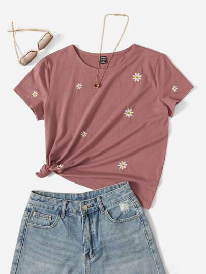 SHEIN EZwear Summer Floral Daisy Embroidered Casual And Loose Short Sleeve Pink Tee