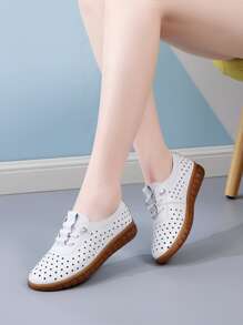 空心細節的牛津平底鞋,女士實心空氣透氣懶人鞋,時尚舒適,適合休閒、度假和母親 - 白色 - 查看 4