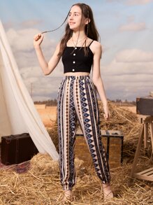 SHEIN Teen Girls Fake Buttons Cami Top & Geo Print Trousers - Multicolor - View 4