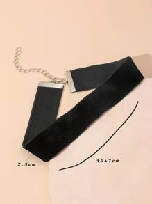 Minimalist Solid Choker - Black - View 4