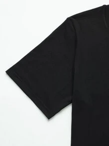 SHEIN LUNE Plus Floral & Figure Graphic Tee - Black - View 3