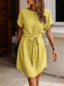 蝙蝠袖後鎖孔弧形下擺繫腰帶連衣裙