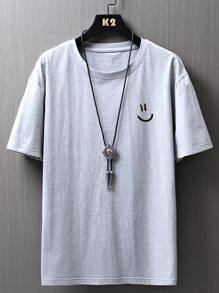 Manfinity Hypemode Men Cartoon Face Print Tee - Light Grey - View 1