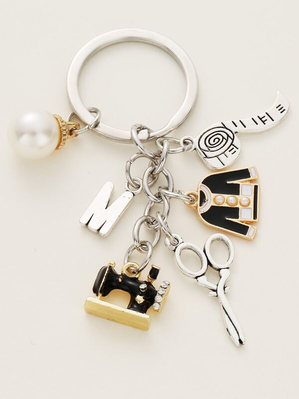 Fashion Accessory Creative Clothing Designer Backpack Charm, Sewing Theme Gift Keychain - Sewing Machine, Clothes, Tailor Keychain Bag Accessories Lanyards With Id Holder Car Accessories Bag Charms