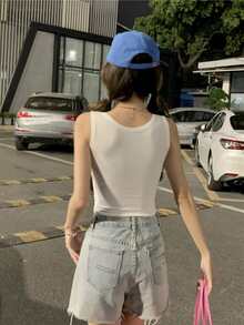 Letter Patched Crop Tank Top - White - View 2