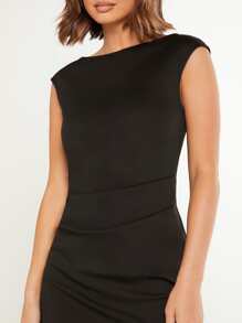 SHEIN Vestido ajustado unicolor sin manga fruncido - Negro - Ver 5