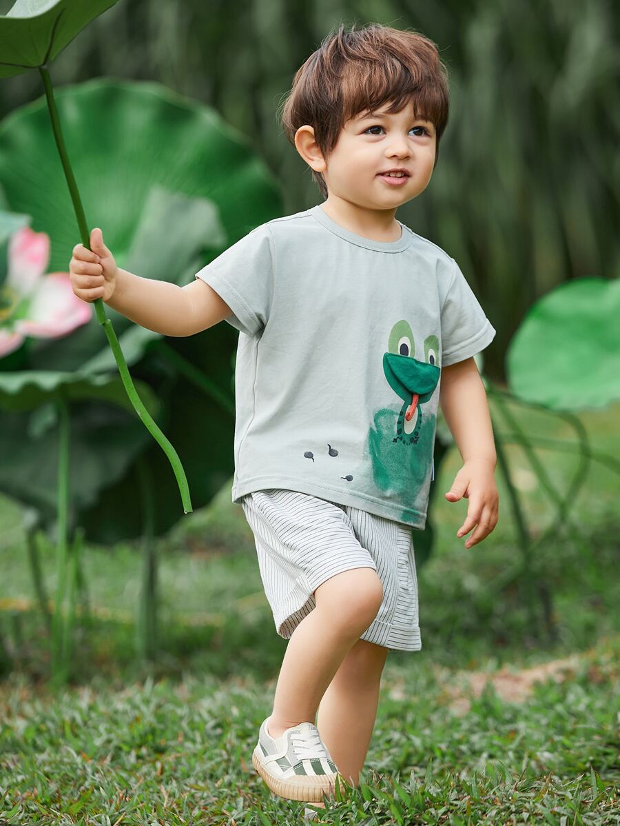 小男童青蛙印花3D貼布T恤和條紋圖案短褲 - 彩色 - 查看 1