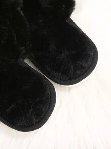 Fall/Winter Women's Fashionable Black Solid Color Bedroom Slippers With Cross Straps,Furry Shoes