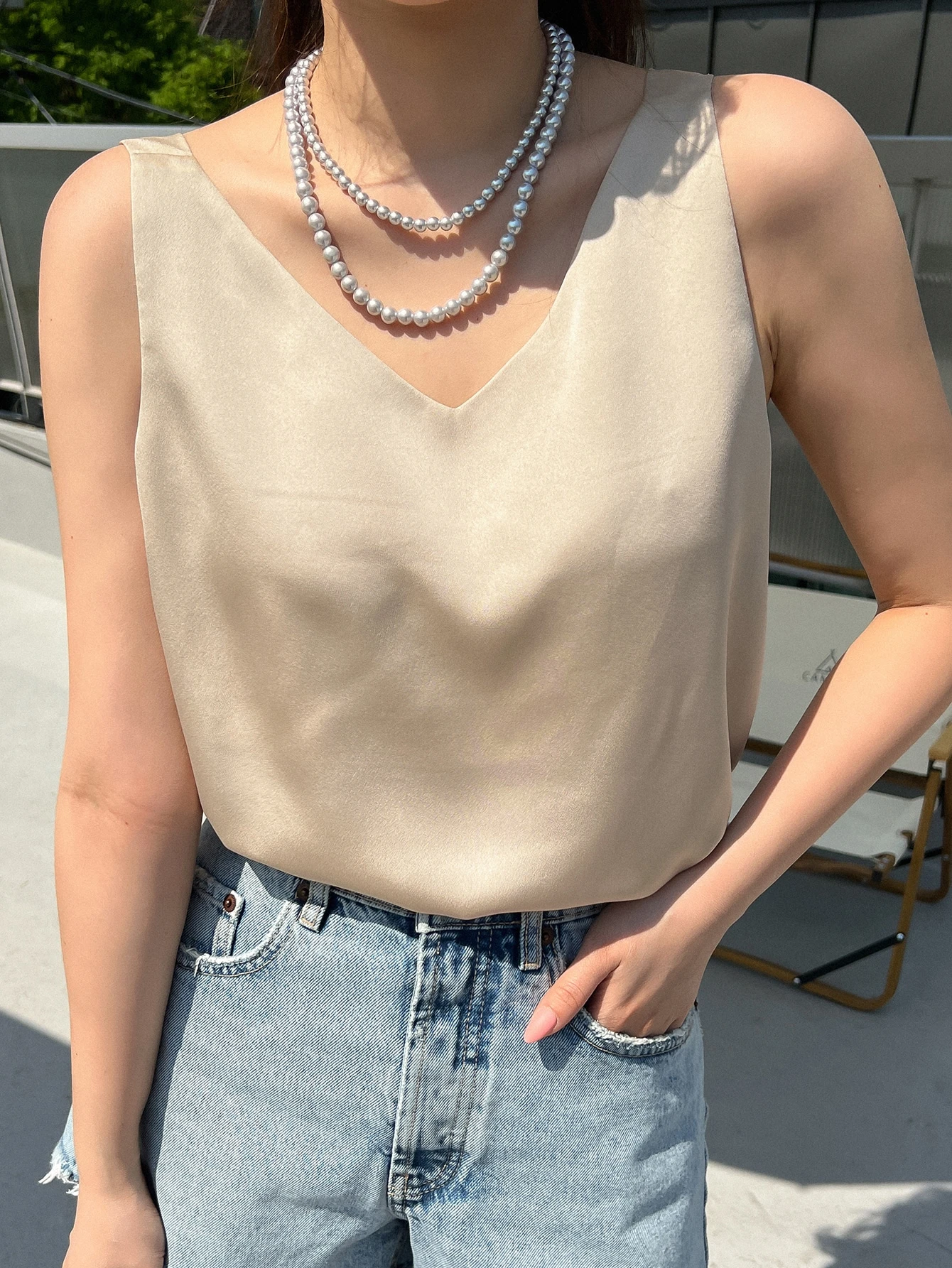 Dazy ソリッド ダブルvネック タンクトップ