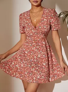 SHEIN PETITE V領小碎花洋裝