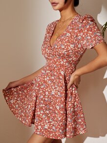 SHEIN PETITE V領小碎花洋裝