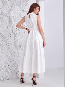 Mulvari Keyhole Back Ruffle Hem Belted Dress - White - View 2