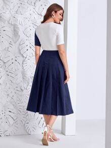 Modelyn Two Tone Frog Button Pleated Dress - Blue and White - View 2