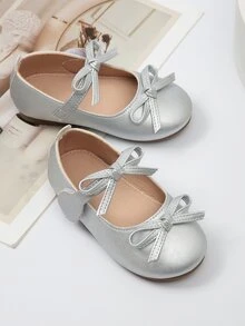 Girls Metallic Bow Decor Mary Jane Flats - Silver - View 2