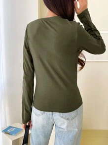 DAZY Áo thun hở vai, chi tiết đường may ở vai, quần áo mùa thu, áo dài tay - xanh quân đội - Xem 2