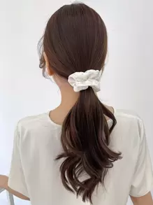 DAZY Floral Print Scrunchie