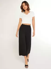 SHEIN BASICS 高腰闊腿七分褲 - 黑色 - 查看 4