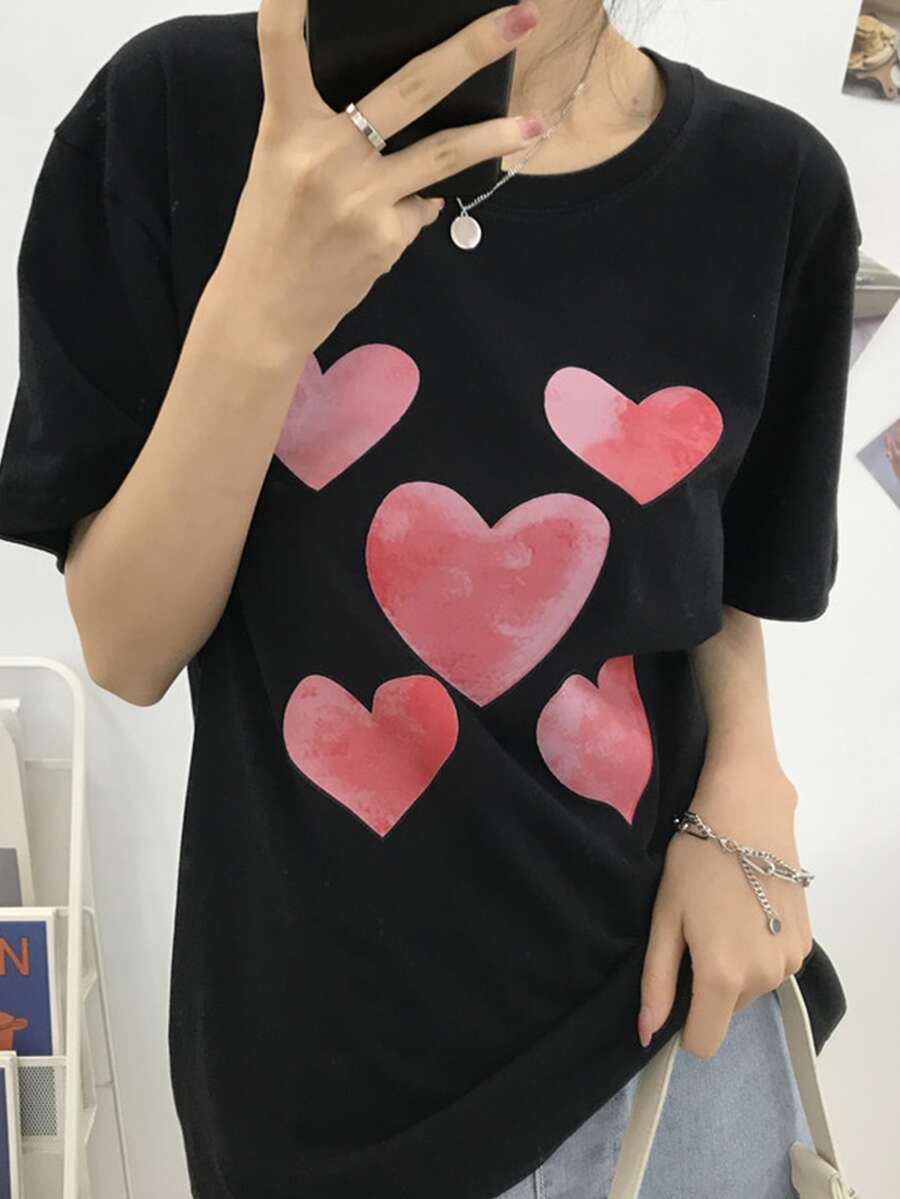 Kaos dengan Motif Hati dan Bahu Longgar - Hitam - View 1