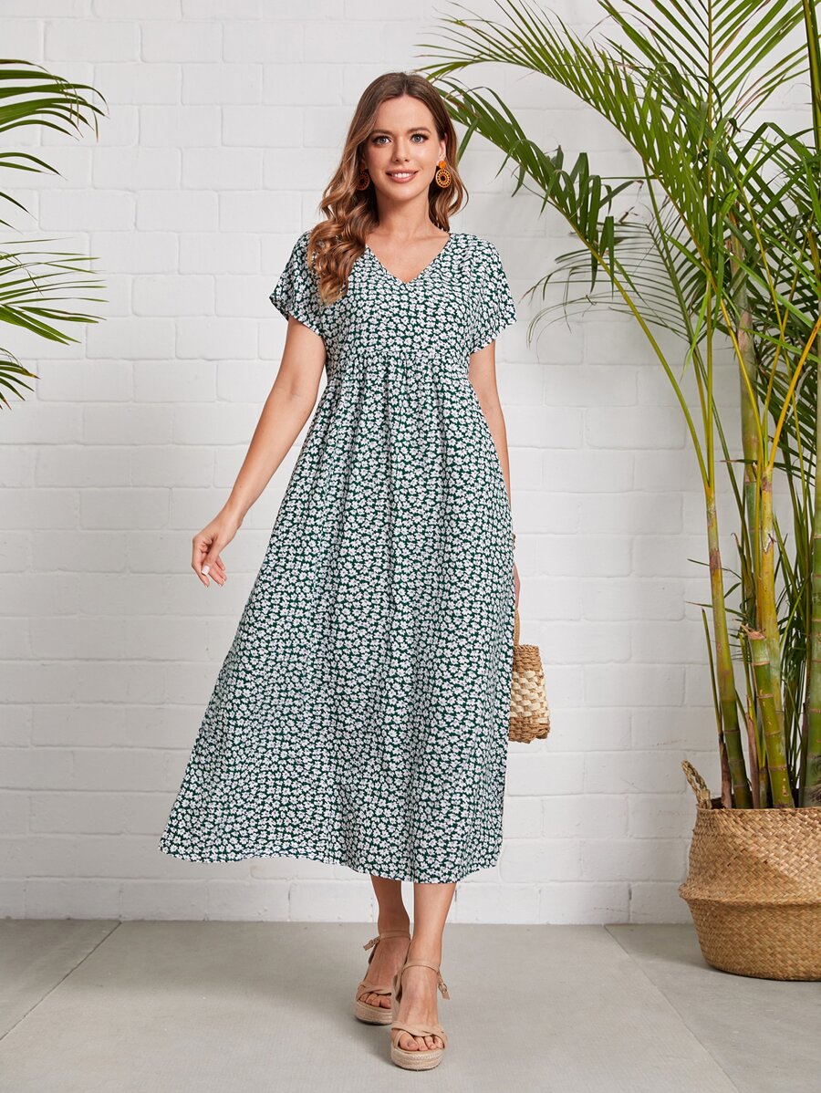 EMERY ROSE Ditsy Floral Dolman Sleeve Dress - Multicolor - View 1