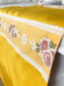 1pc Flower Embroidered Bed Runner - Yellow - View 2