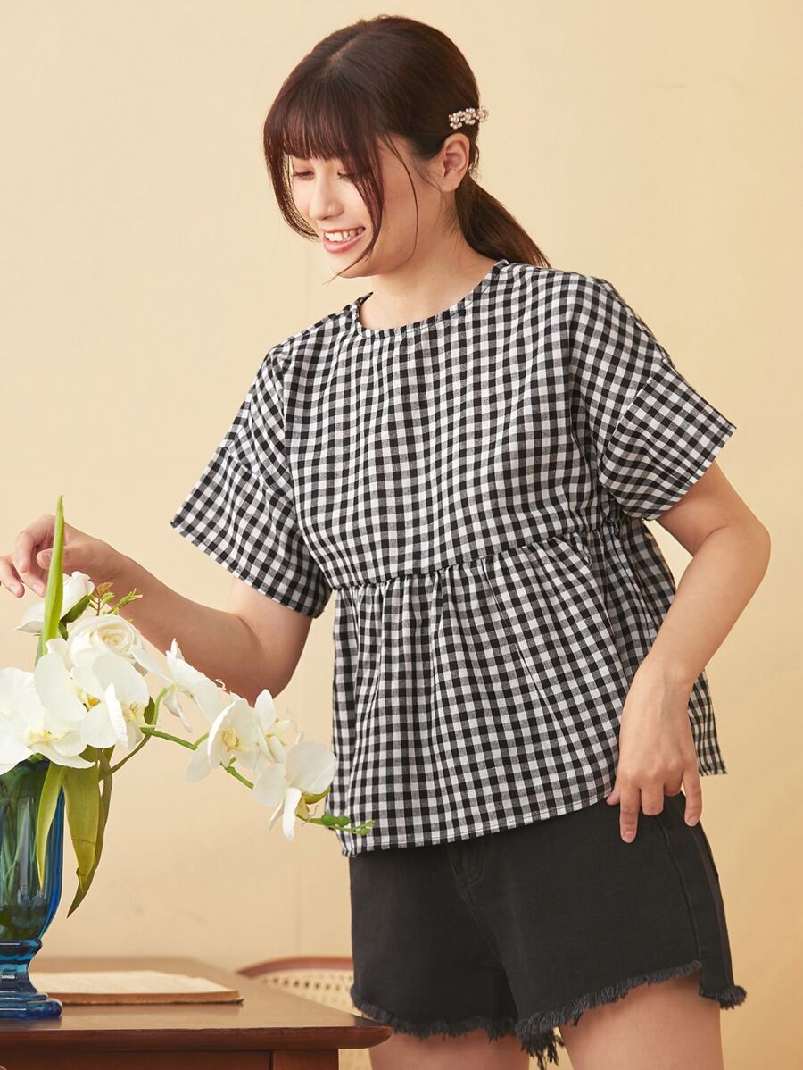 SHEIN EZwear Gingham Ruffle Hem Top - Black and White - View 1