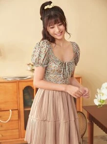 Soleia Tie Front Ditsy Floral Crop Top - Multicolor - View 4