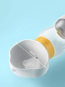 件白色雲朵寵物食品及飲水機旅行碗，適合戶外活動