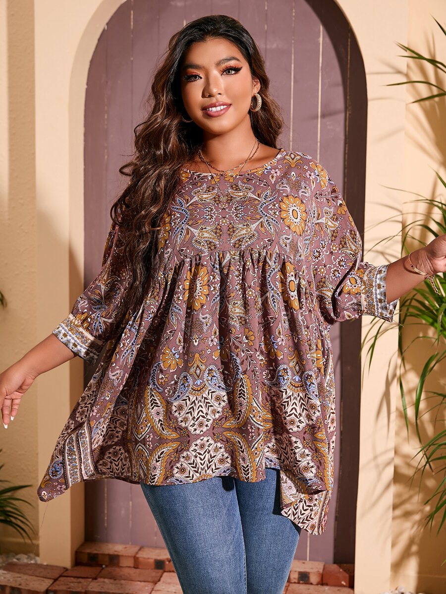 Mulvari 花卉和佩斯利印花蝙蝠袖衬衫荷叶边上衣