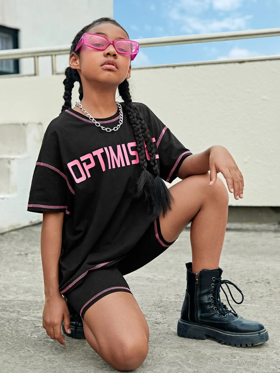 SHEIN Girls Letter Graphic Contrast Stitch Top & Biker Shorts Set - Black - View 1