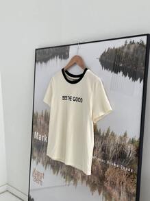 DAZY Letter Graphic Contrast Trim Tee - Beige - View 3