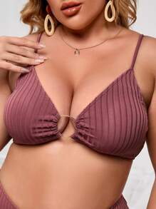 SHEIN Swim Curve Top de bikini de punto acanalado con detalle de anillo en talla grande para verano - Color caoba - Ver 4