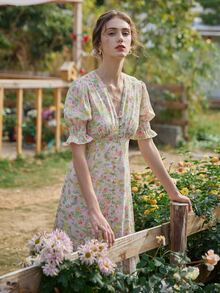 Simple Retro Đầm viền lá sen Viên lá sen Buộc lại Dải chun Nút phía trước Hoa Tất cả trên in Giải trí - Nhiều màu - Xem 3