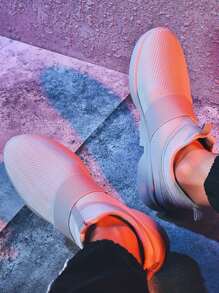 男士字母圖案透氣跑步鞋 - 白色 - 查看 2