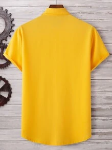 Manfinity Homme Men Button Up Curved Hem Shirt