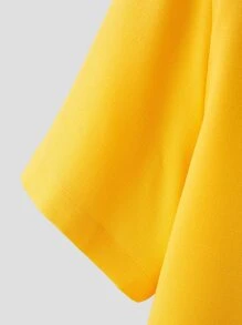 Manfinity Homme Men Button Up Curved Hem Shirt