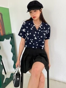 DAZY Allover Butterfly Print Lapel Neck Blouse - Navy Blue - View 4