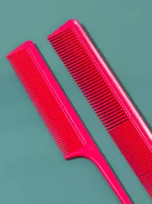 一套梳子，包括一把纯色尖尾梳和一把长柄梳，发刷，顺发梳，球形梳，迷你发刷套装，木梳，发刷，梳子，后梳，发刷，边缘梳，发刷套装，梳子，迷你发刷，顺发梳，美发工具，美发用品，护发，卷发梳，理发师，理发配件，美发设备，旅行必备，发型，美发，发刷，后梳，造型梳，卷发梳，边缘梳，发梳，梳子，发刷套装，梳子，卷发梳，顺发梳，女士发刷，头发，旅行，美发产品，美发工具，美发用品，理发师，理发配件，理发店，美发设备 - 玫紅色 - 查看 3