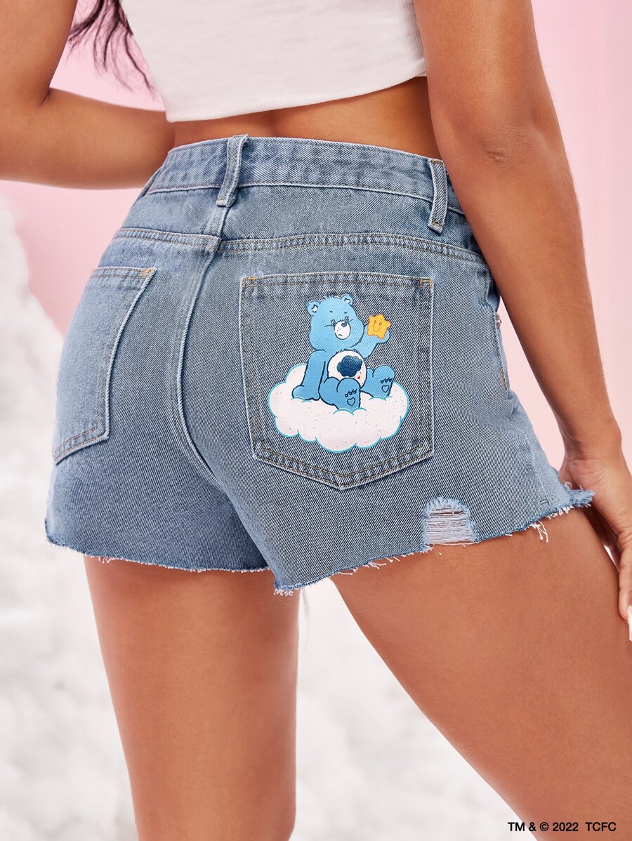 SHEIN X Care Bears Shorts en mezclilla con estampado de dibujos animados desgarro bajo crudo - Lavado ligero - Ver 1