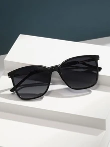 1pc Women Classic Frame Fashion Glasses Elegant Shades Beach Accessories Beach Accessories For Women Glasses Shades Basics Fall Winter Women Outfits Clothes Business Casual Gifts For Summer Beach Vacation,Outdoor,Travel - Black - View 3